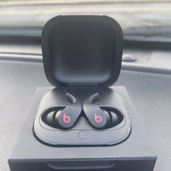 Beats Fit Pro – Wireless Noise Cancelling Earbuds