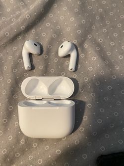 AirPods 4 with Noise Cancellation