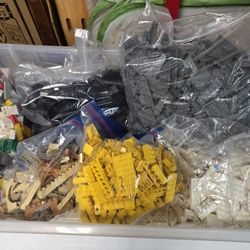 LEGO Sorted Bulk - 10 Pounds