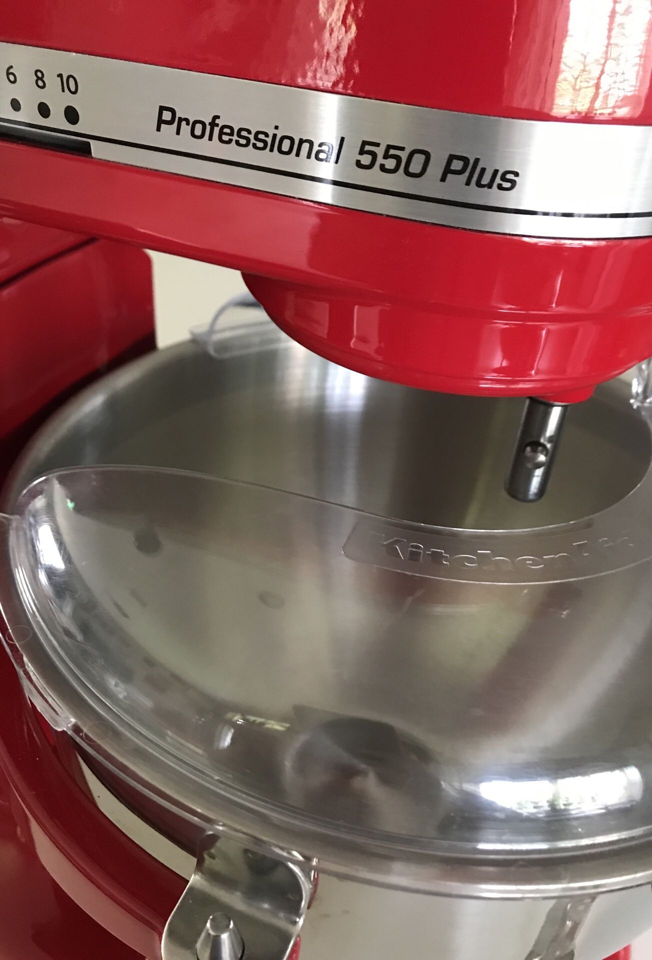 KitchenAid Pouring Shield Only Fits BowlLift models KV25G and KP26M1X