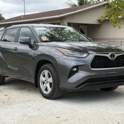 2022 Toyota Highlander