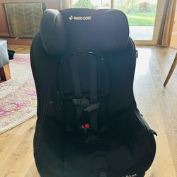 Maxi Cosi Vello 65 Toddler Cae Seat 