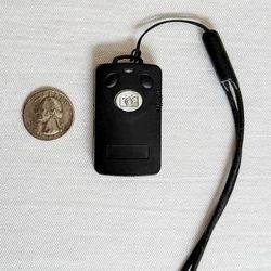 NEW Bluetooth Wireless Camera Shutter Remote Release For Smartphones 