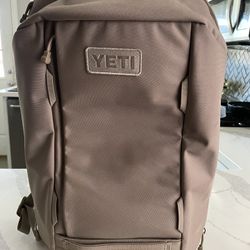 Yeti 27L Backpack 