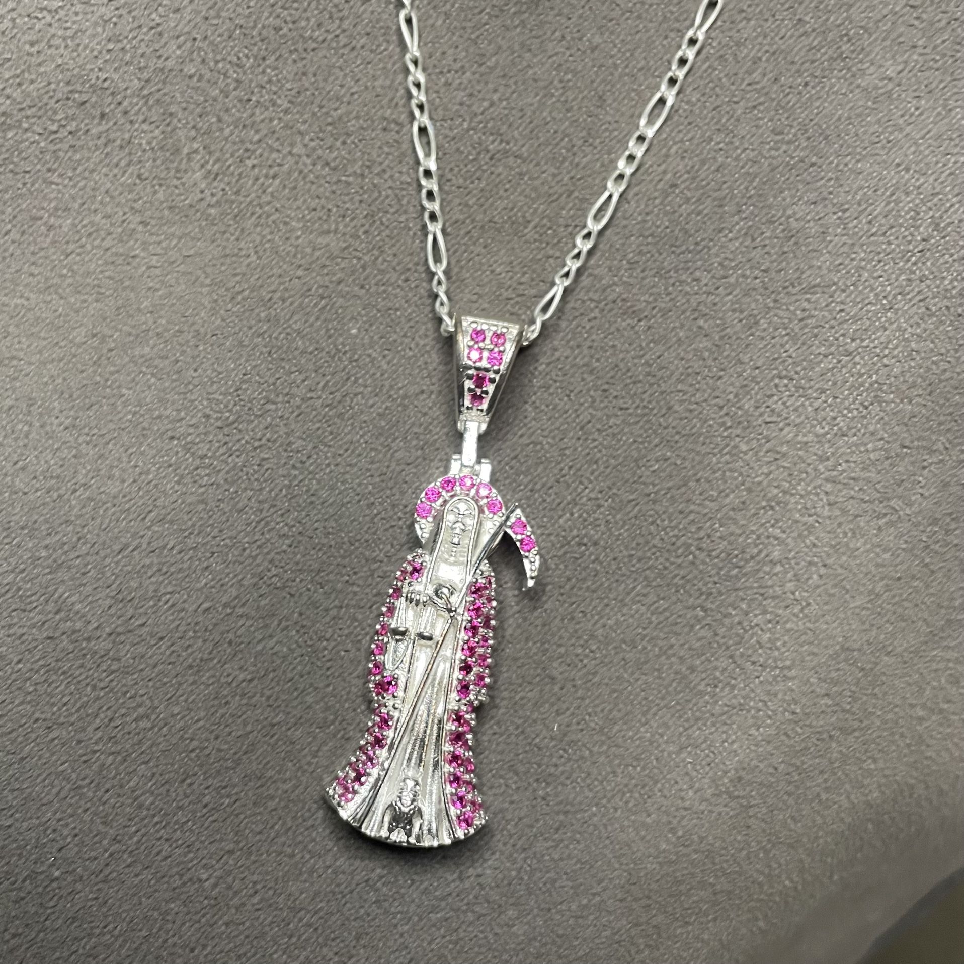 Santa Muerte Pendant w/ 20” Figaro Chain – 925 Sterling Silver & Pink Stones