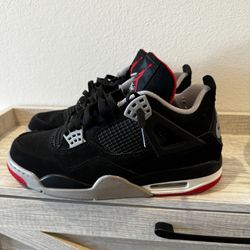 Air Jordan 4 “Bred” Size 10.5