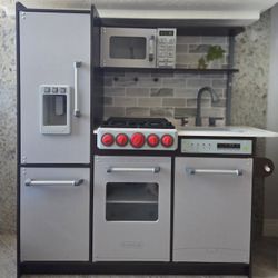 Kidskraft Kitchen Playset