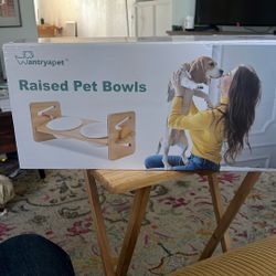 Raised Pet Bowls