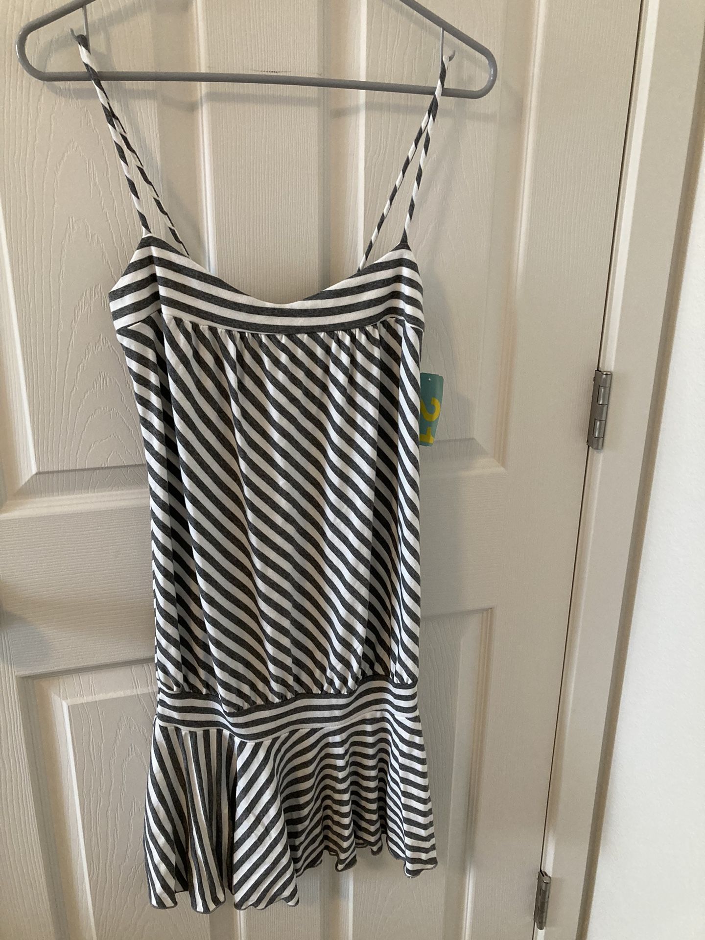Forever 21 White/Grey Stripes Dress/Top/Tunic