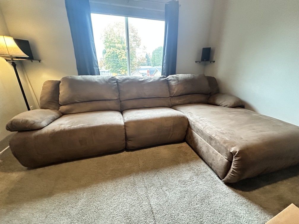 Ashley Couch With Recliners