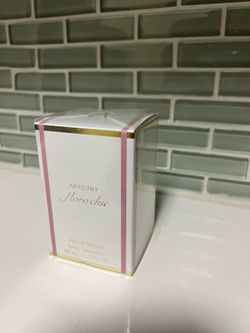 Artistry Flora Chic Perfume 50mL