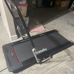 Treadmill 