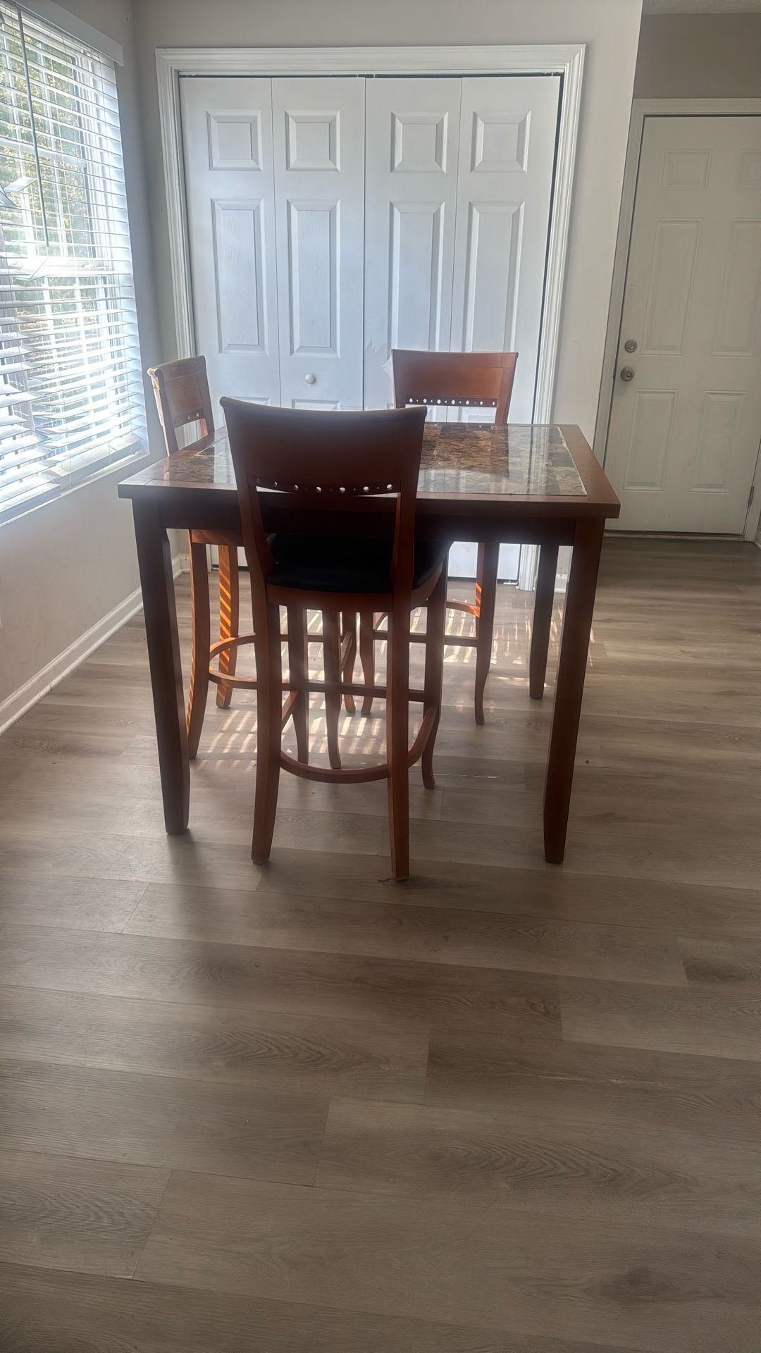 Dinner table And Chairs