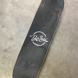 BeLeev Skateboard 