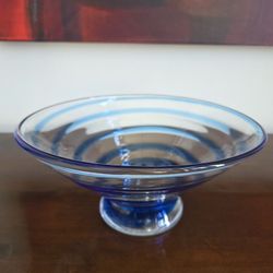 Hand-blown art glass bowl with cobalt blue swirl