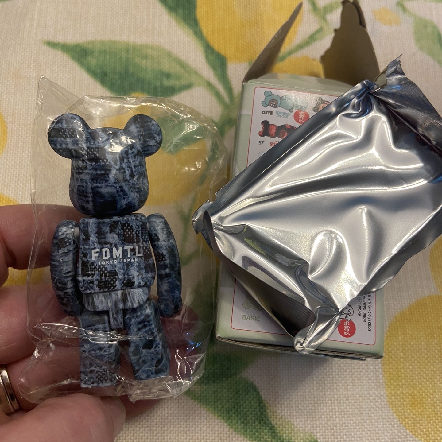 Bearbrick Series 44 SECRET FDMTL Rare 100% for Sale in Lake