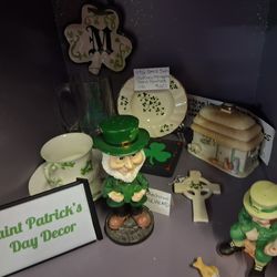 Vintage irish collectibles & home decor at only $5