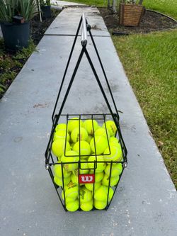 New WILSON Tennis Ball Hopper/Basket+75 Tennis Balls