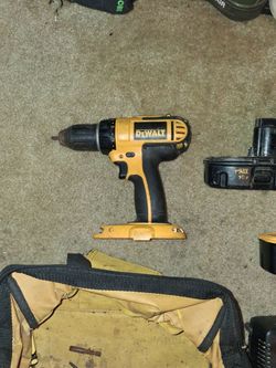 Dewalt drill set.