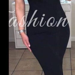 New Women's Dress Available In Size Small Medium And Large 