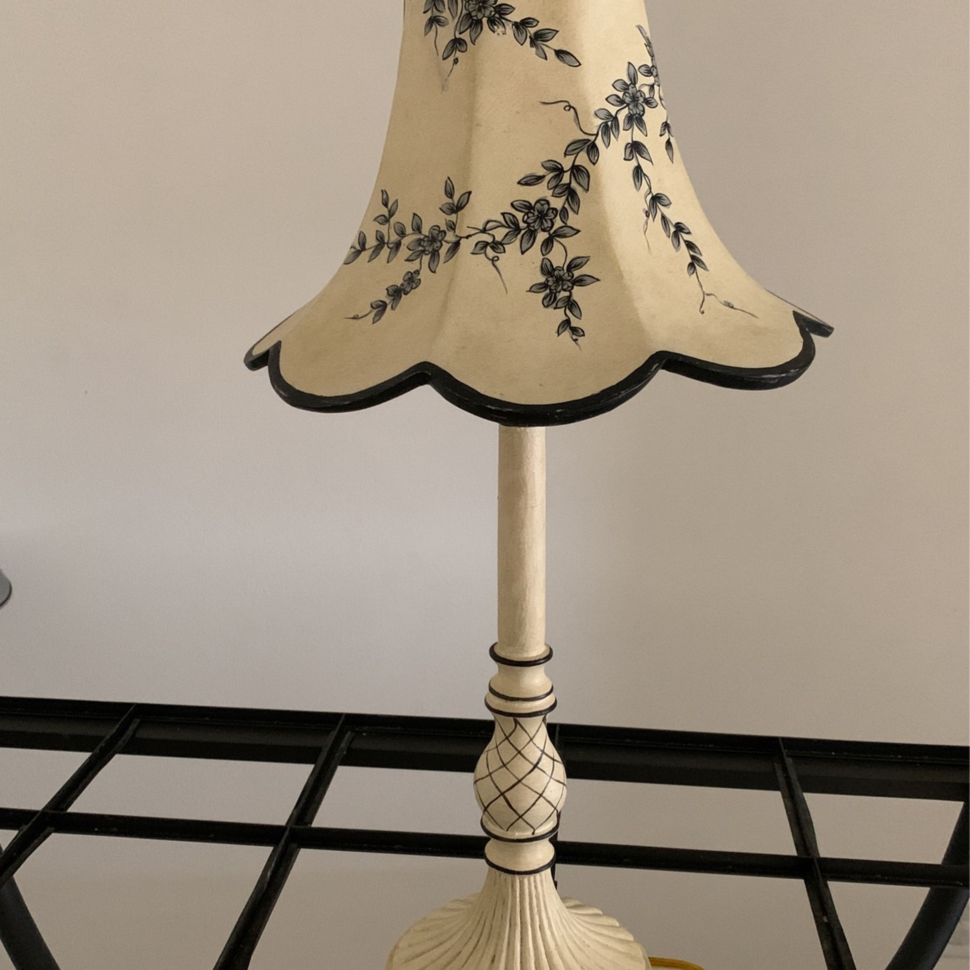 Victorian Vintage Table Lamp