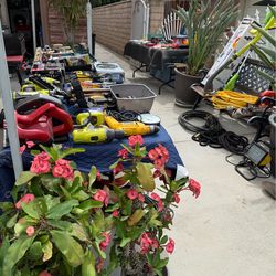 Yard Sale San Bernardino !!!