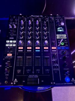 Pioneer DJM-900NXS2 mixer