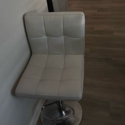 Free Bar Stools