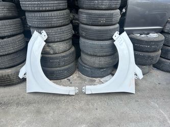2013-2018 ford Cmax right passenger fender $150