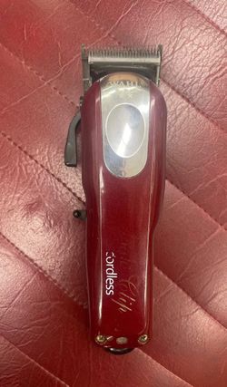 Wahl magic clip barber machine