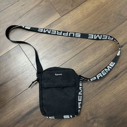 Supreme Shoulder Bag