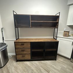 Industrial Style Storage Cabinet / Hutch – Solid & Stylish