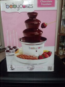 (NEW NEVER USED) CHOCOLATE FOUNTAIN $25.00 OBO.