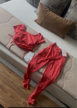 Bombshell sportswear