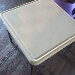 Kids table