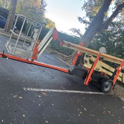50 FT BOOM LIFT