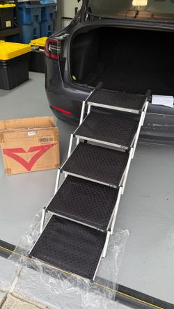 New! 5-Step Folding Pet Stairs, up to 250lb