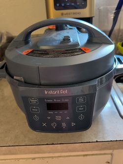 Pressure cooker brand new