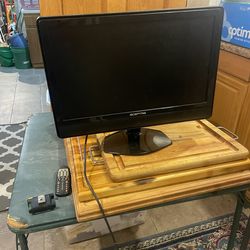 Scepter TV 24 inch, works good, $10