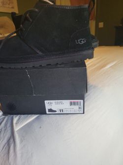 UGG Men BLACK Suede BOOTS