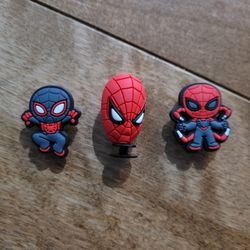 Lot Of 3 Croc Charms Spiderman 