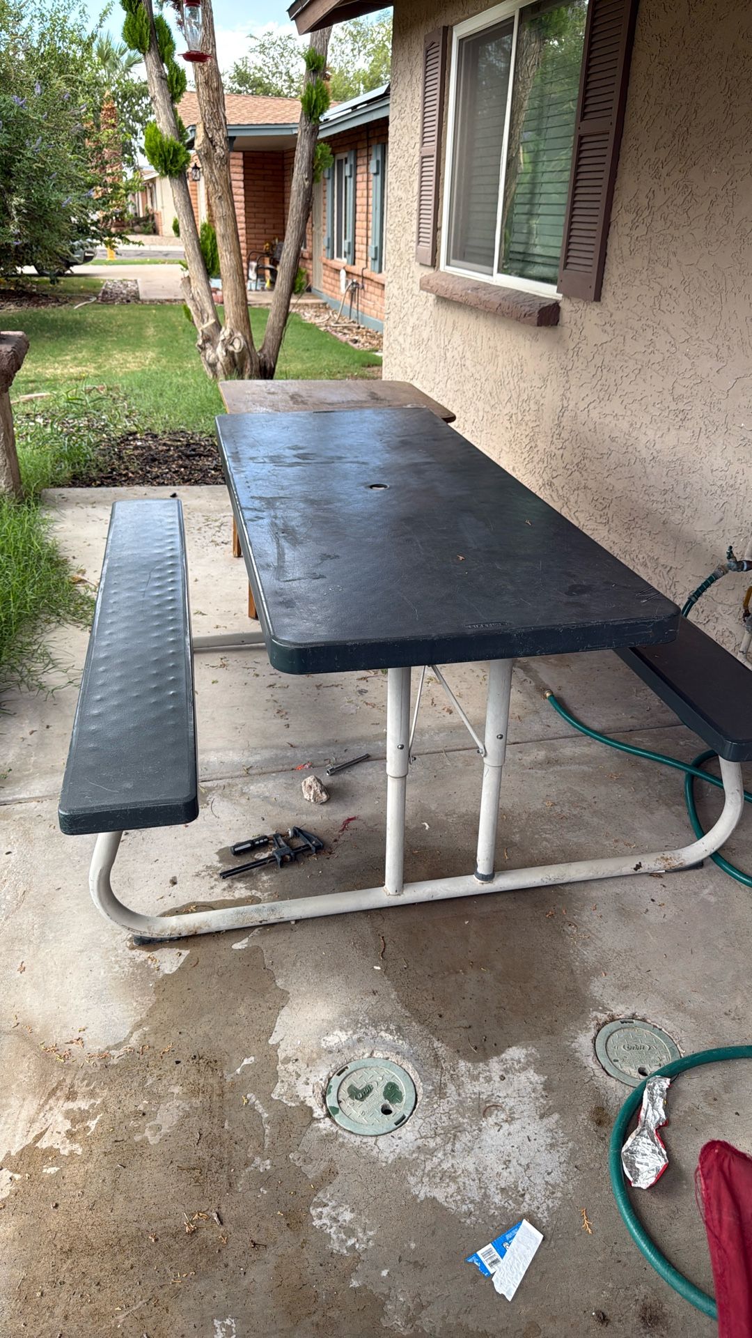 2 Foldable Camping Tables 
