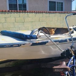 Flat Bottom Boat 