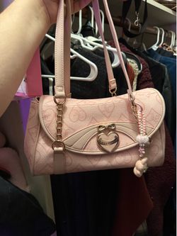 Juicy cotour purse w/ real pink labubu