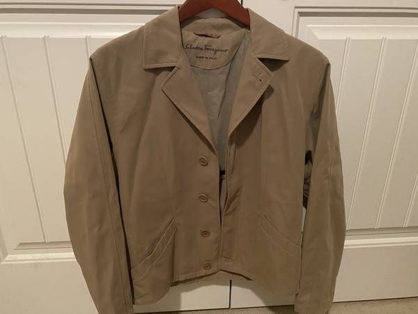    Salvatore Ferragamo Men's Fall Jacket Windbreaker Sz S Beige Made in Italy NEW  