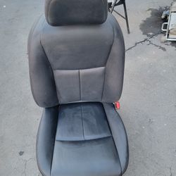 14/16/20 Infinity Q50 Right Seat Good Conditions 