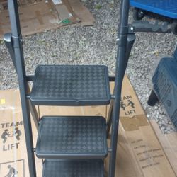 New 3 Step Ladder- Folding Step Stool-Step Ladder 3 Step Folding with Anti-Slip. 600lb capacity.