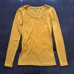 Women’s Long Sleeve Shirt 