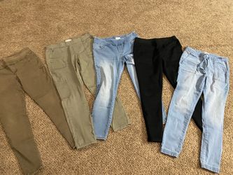 Woman’s pull on pants