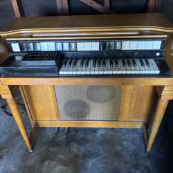 1950’s Hammond Organ